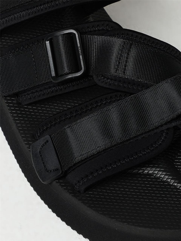 수이코크 SS24 Sandalo Kisee-PO Suicoke in nylon OG044PO BLK Black