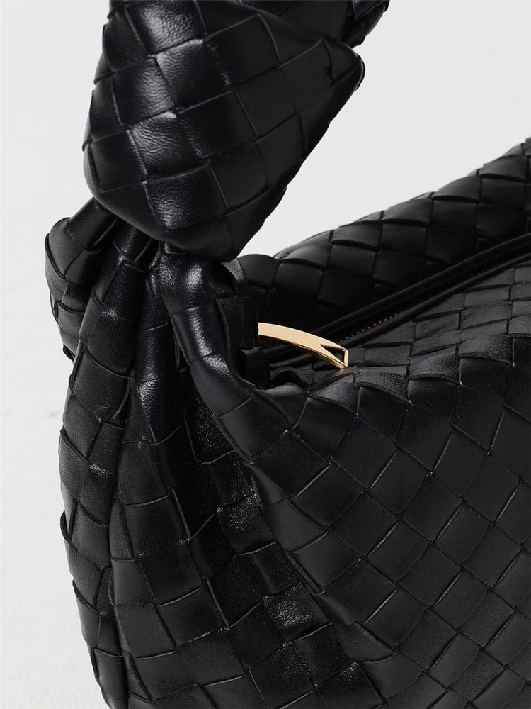 보테가베네타 FW24 Bottega Veneta Jodie Woven Leather Bag 690225VCPP0 8425 Black