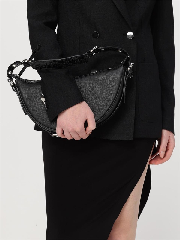 바이파 SS24 Gib By Far Grained Leather Bag 22PFGIBSBLCFGMED BK001 Black