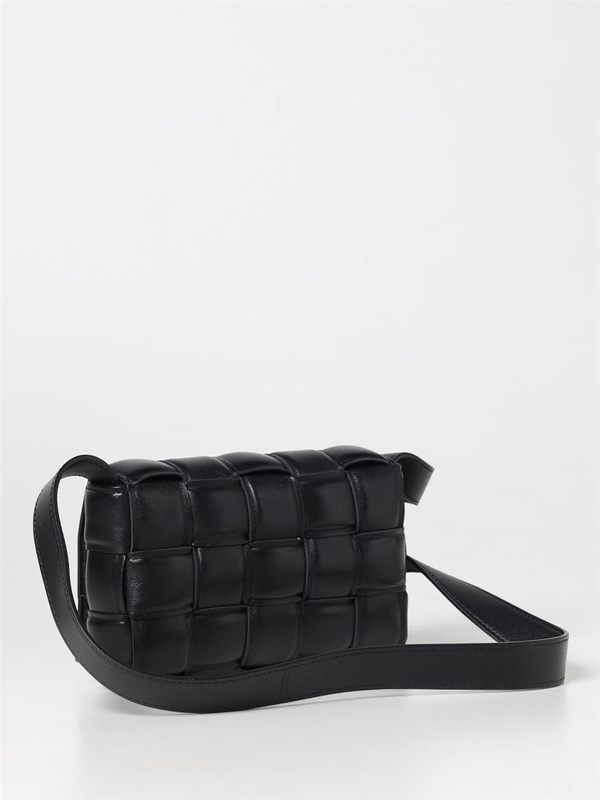 보테가베네타 FW23 Bottega Veneta Padded Cassette Bag in Woven Leather 717506VCQR1 8425 Black