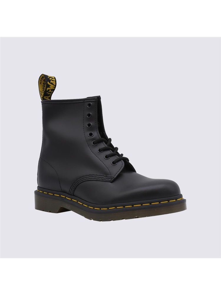 닥터마틴 SS23 Dr. Martens Boots Black 11822006BLACK SMOOTH  Black