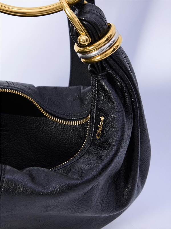 끌로에 FW24 Small Bracelet Hobo bag  CHC24AS611_N72_001 BLACK