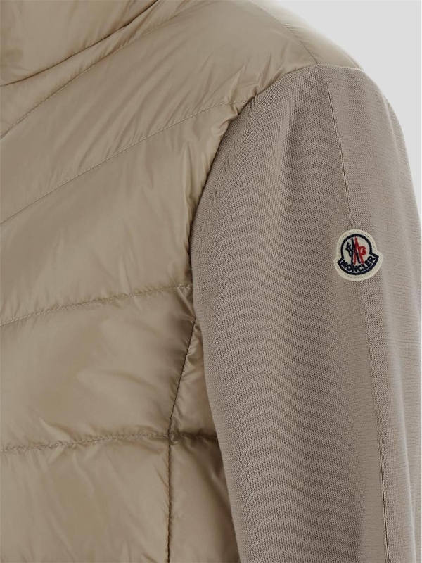 몽클레르 FW24 Moncler Jacket 9B00024M1131200 beige