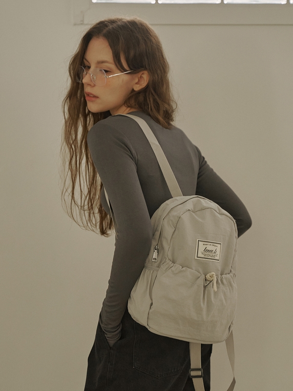 [예약배송 12/4 순차출고] 미니 스트링 백팩 라이트그레이 Mini string backpack Light grey