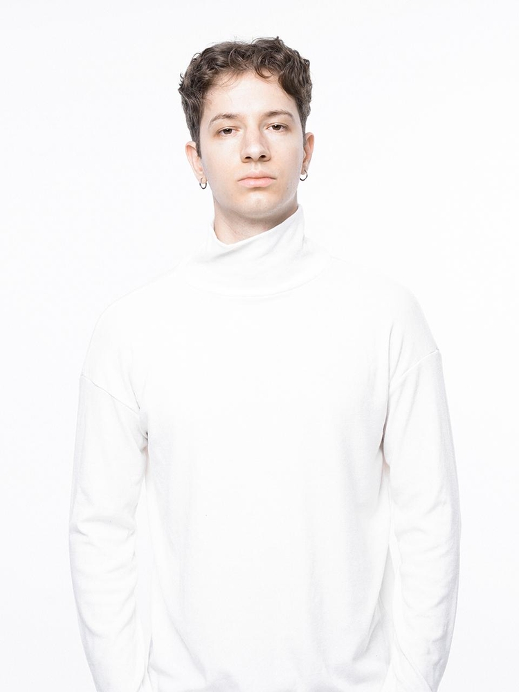 Spandex Finger-warmer Turtleneck - White /M243TP04WH