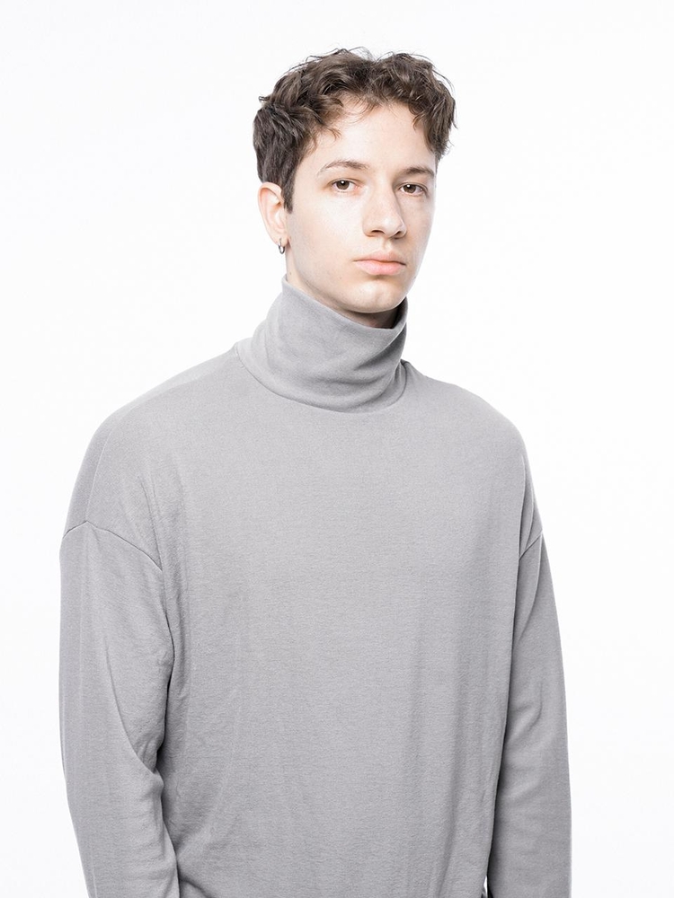 Spandex Finger-warmer Turtleneck - Beige /M243TP04BE