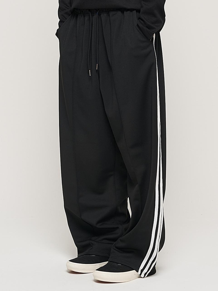 SIDE LINE TRACK TRAINING PANTS (BLACK)