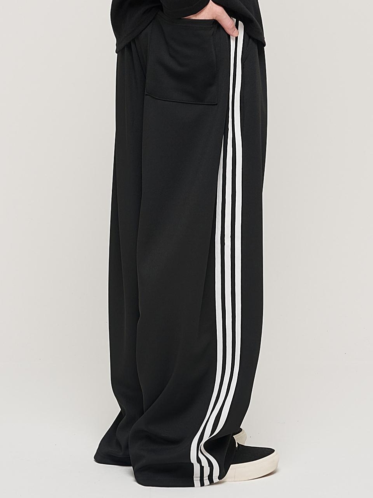 SIDE LINE TRACK TRAINING PANTS (BLACK)