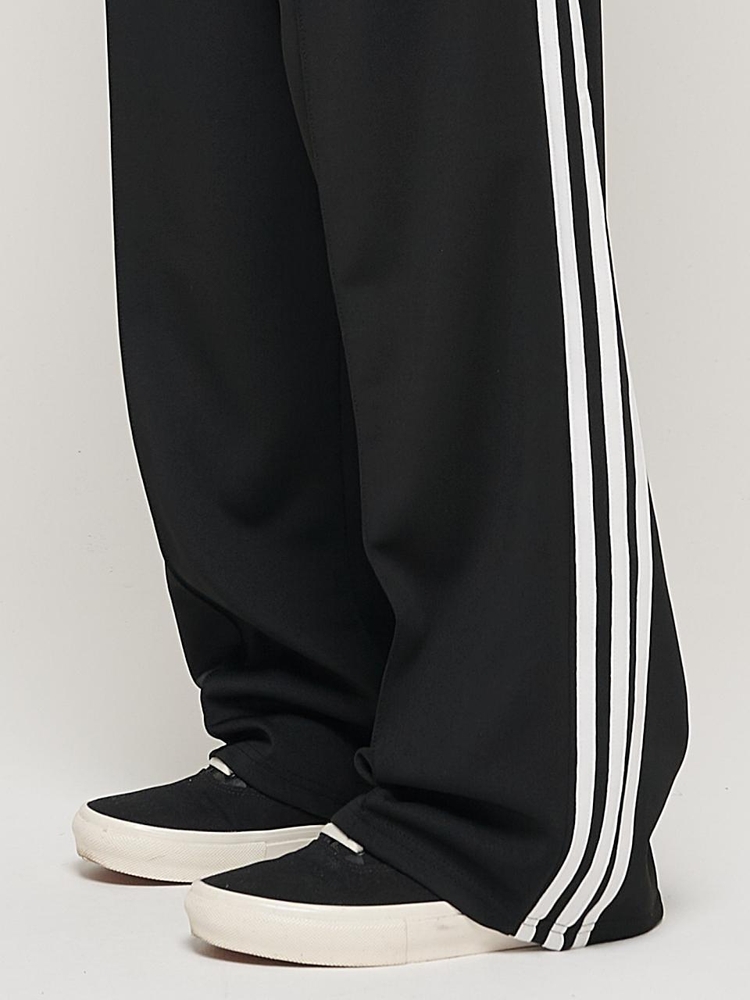 SIDE LINE TRACK TRAINING PANTS (BLACK)