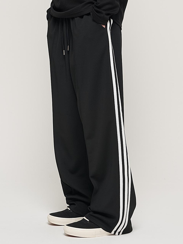 SIDE LINE TRACK TRAINING PANTS (BLACK)