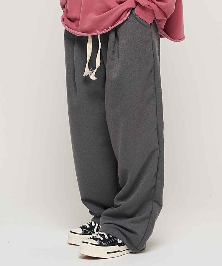 REVERS PINTUCK WIED BOUCLE SWEATPANTS (CHARCHOL)