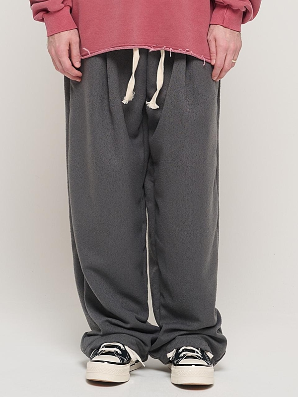 REVERS PINTUCK WIED BOUCLE SWEATPANTS (CHARCHOL)