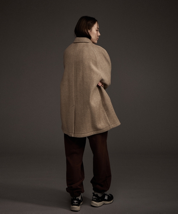 W Balmacaan Herringbone Wool Cashmere Half Coat Beige