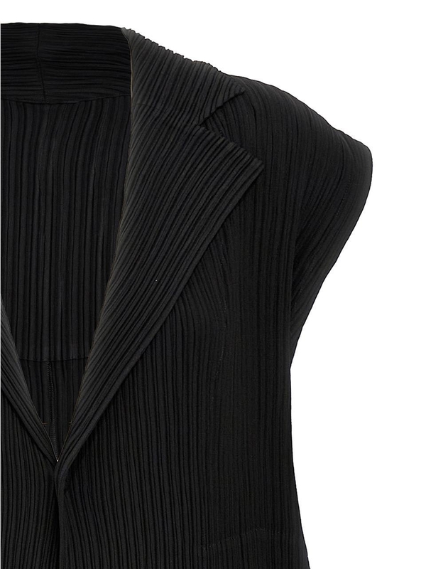 이세이미야케 FW24 Hatching Pleats vest IM48FE12015 Black  