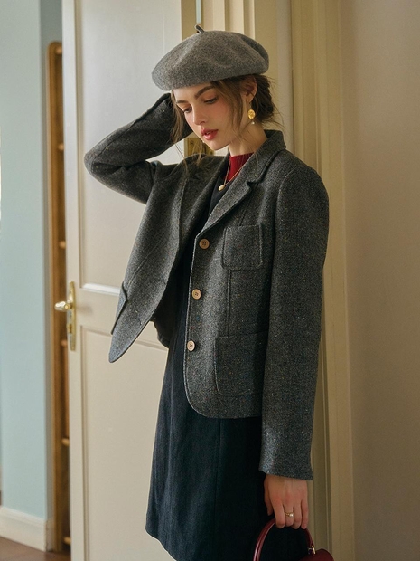 SR_Literary wool short blazer