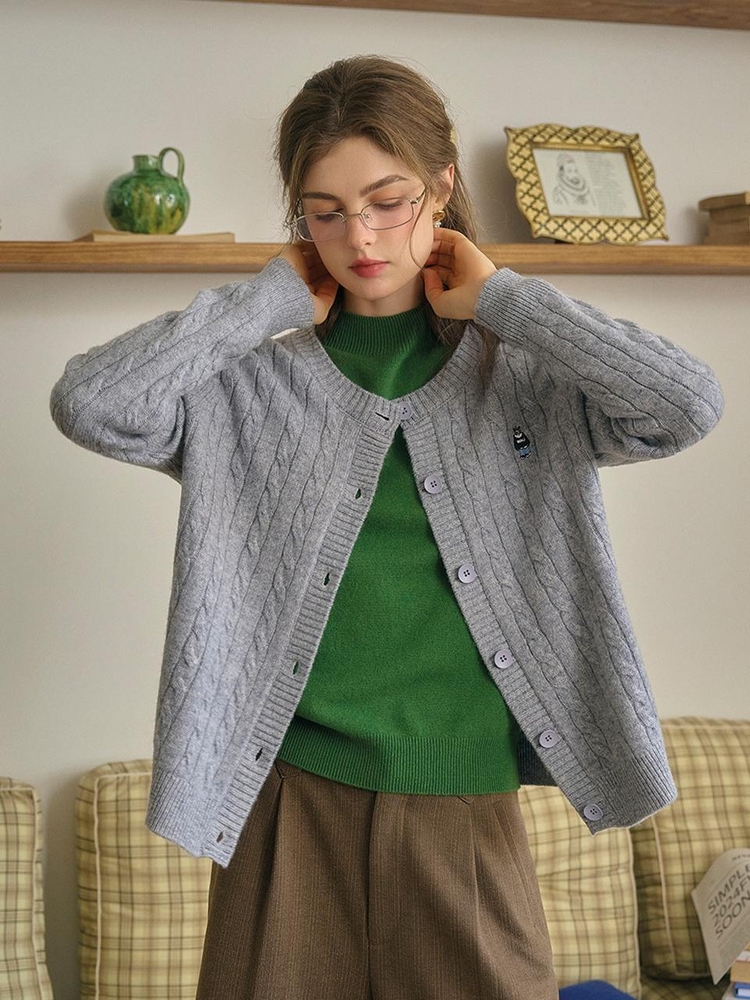 11/29예약배송_SR_Cable wool knit cardigan_2color