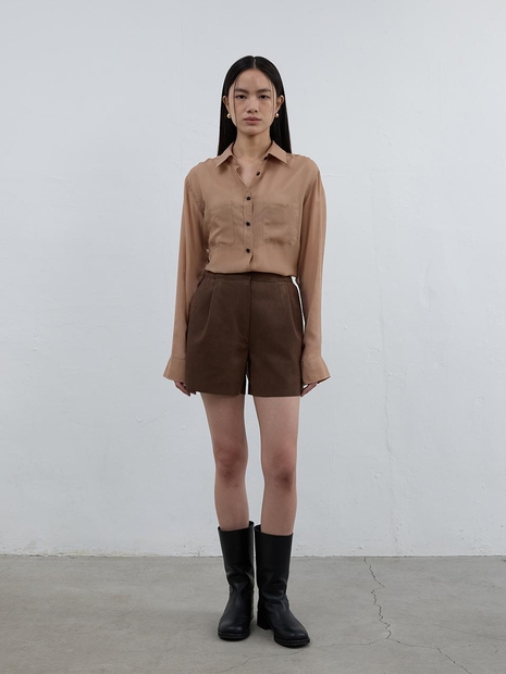 Suede Shorts Brown