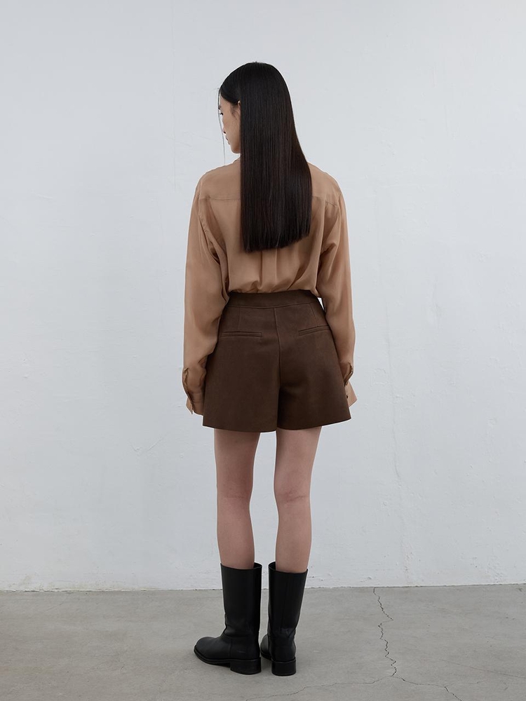 Suede Shorts Brown