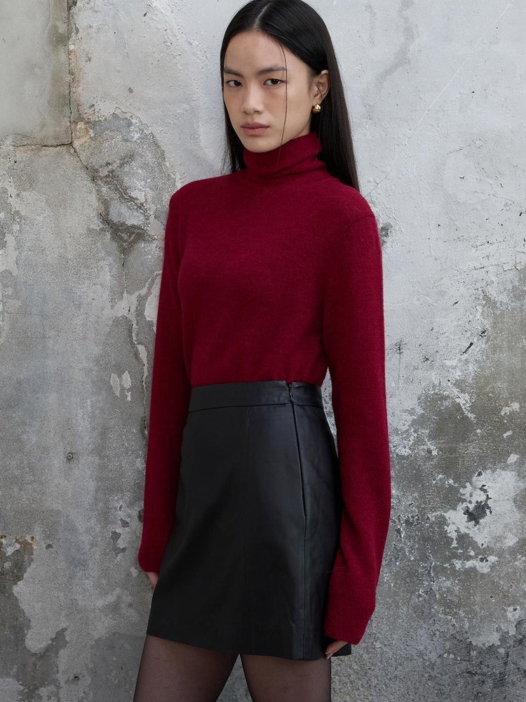 Mohair Turtleneck Sweater Scarlet