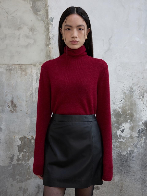 Mohair Turtleneck Sweater Scarlet