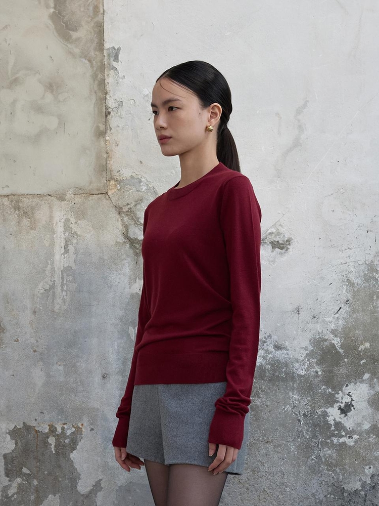 Round Neck Wool Kint Top Crimson