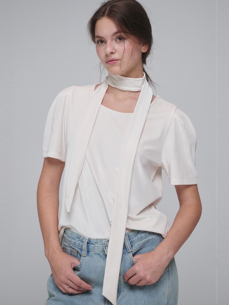 Round-neck Scarf Velvet T-shirts_Ivory