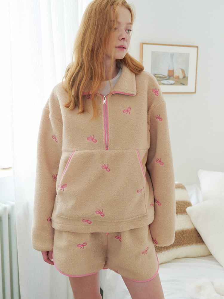 Ribbon Pointed Fleece Anorak_Beige