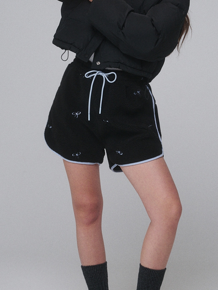 Ribbon Pointed Fleece Short-pants_Black