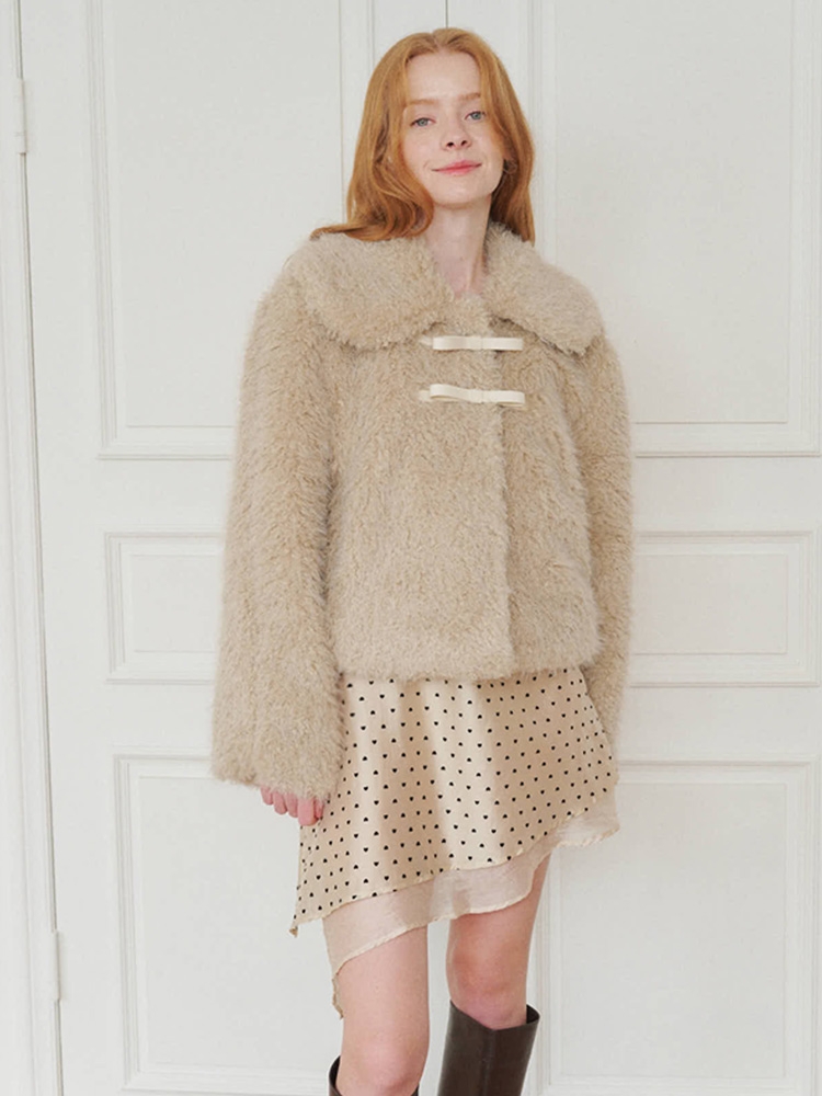 Ribbon buckle shearling fur jacket_Beige