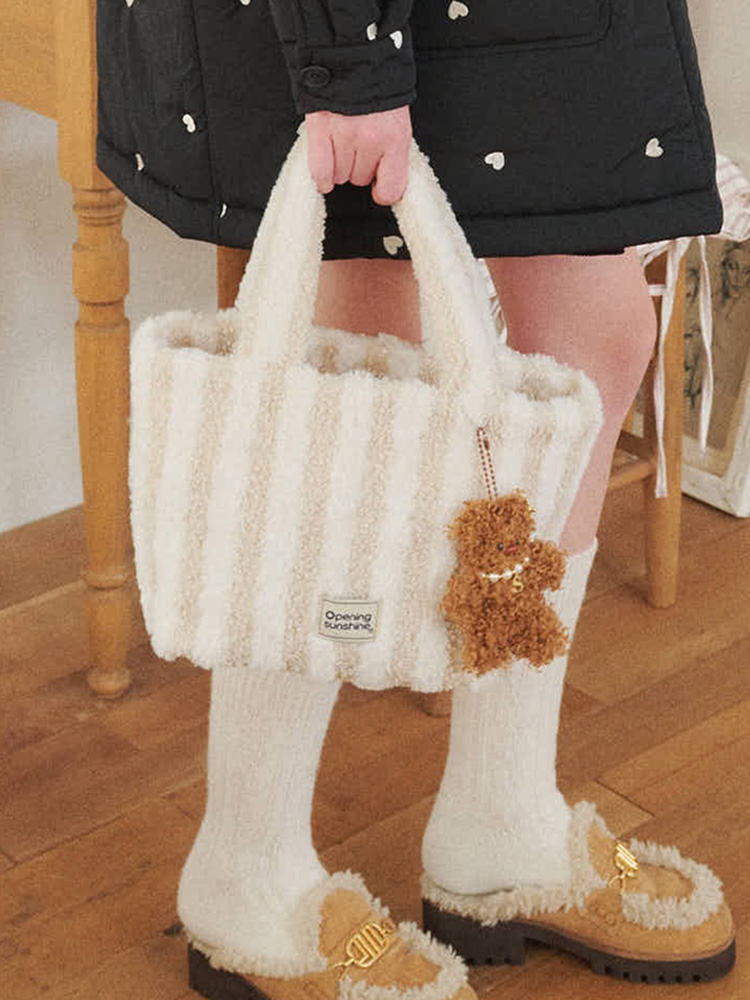 Striped shearling tote bag_Ivory