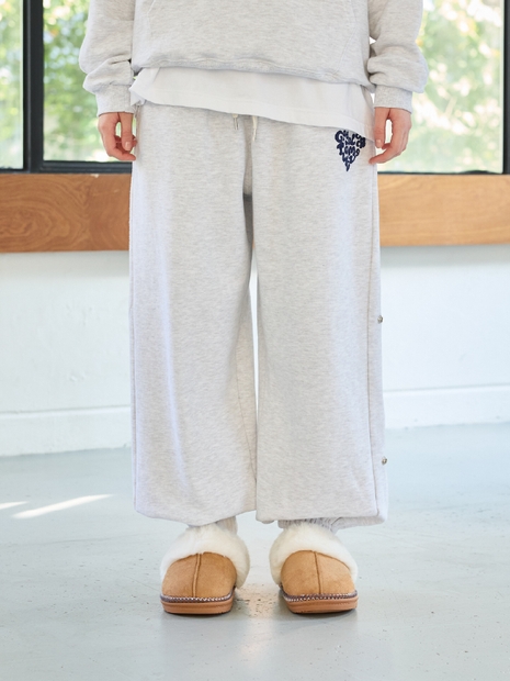 GOODLUCK HEART SNAP OFF SWEAT PANTS / WHITE-MELANGE