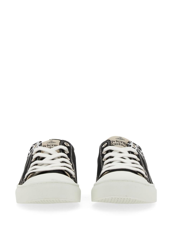 비비안웨스트우드 SS24 LOW SNEAKER WITH ORB LOGO 75020005W_W0004N401 BLACK