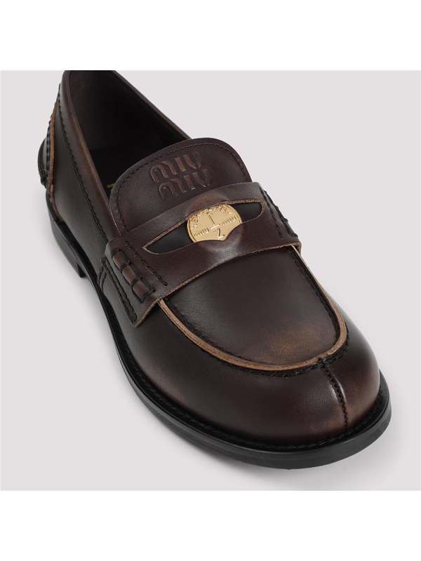 미우미우 SS25 Miu Miu Leather Loafers 5D773DF020.3G48 Brown