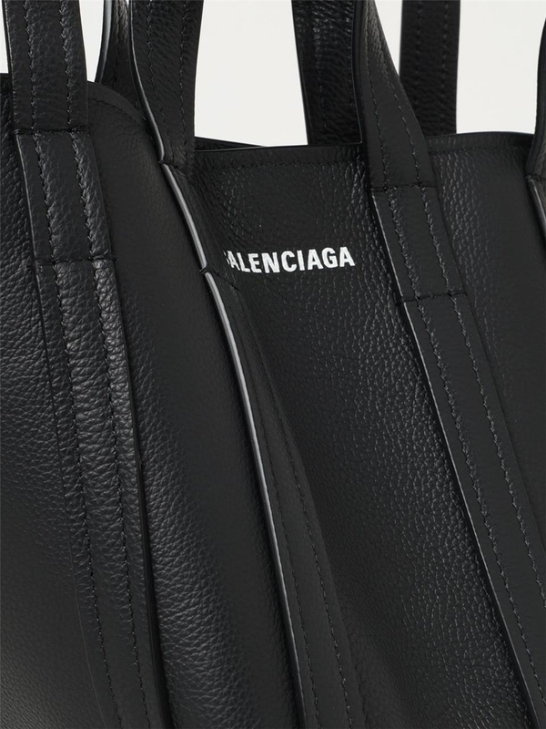 발렌시아가 FW24 Balenciaga Everyday N/S Grained Leather Bag 67279315YUN 1090 Black