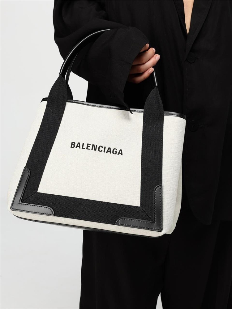 발렌시아가 FW24 Balenciaga organic cotton canvas bag 3399332HH3N 9260 Natural