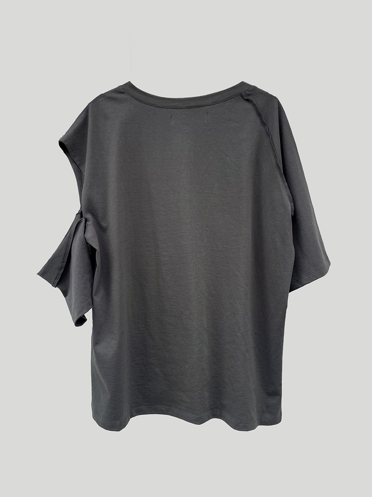 SLIP NECK OVERLOCKED TEE