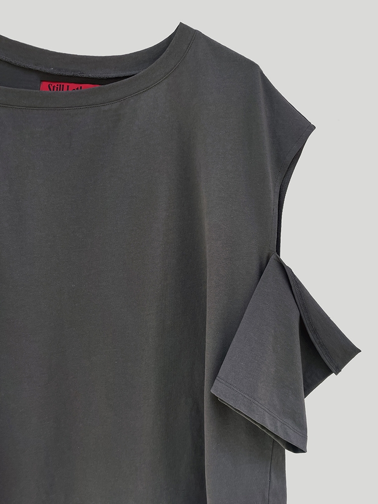 SLIP NECK OVERLOCKED TEE