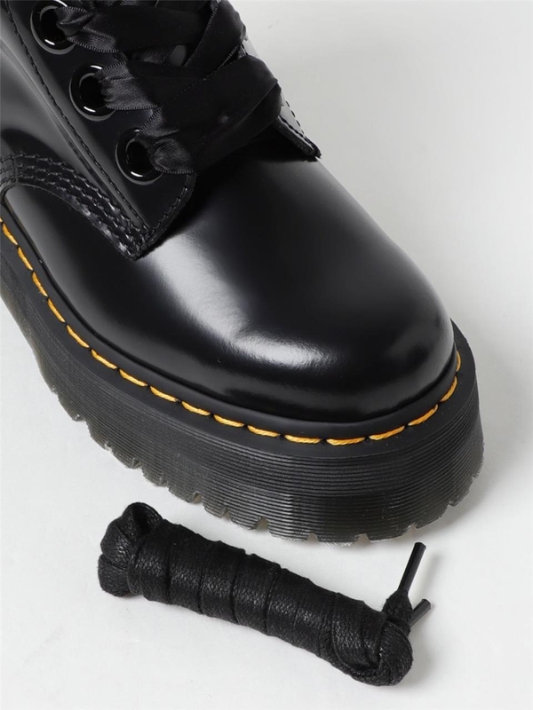 닥터마틴 FW24 Dr. Martens Womens Shoes 24861001 Black