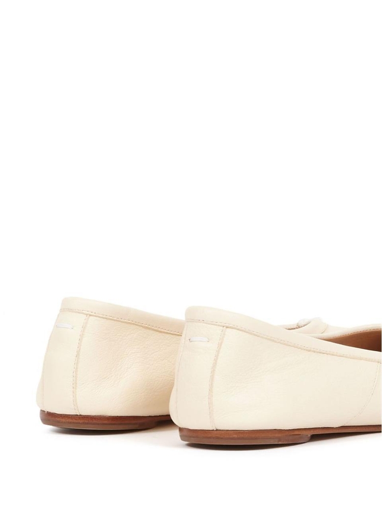 메종마르지엘라 FW24 Maison Margiela Flat shoes Beige S58WZ0042P3753T1003 Beige