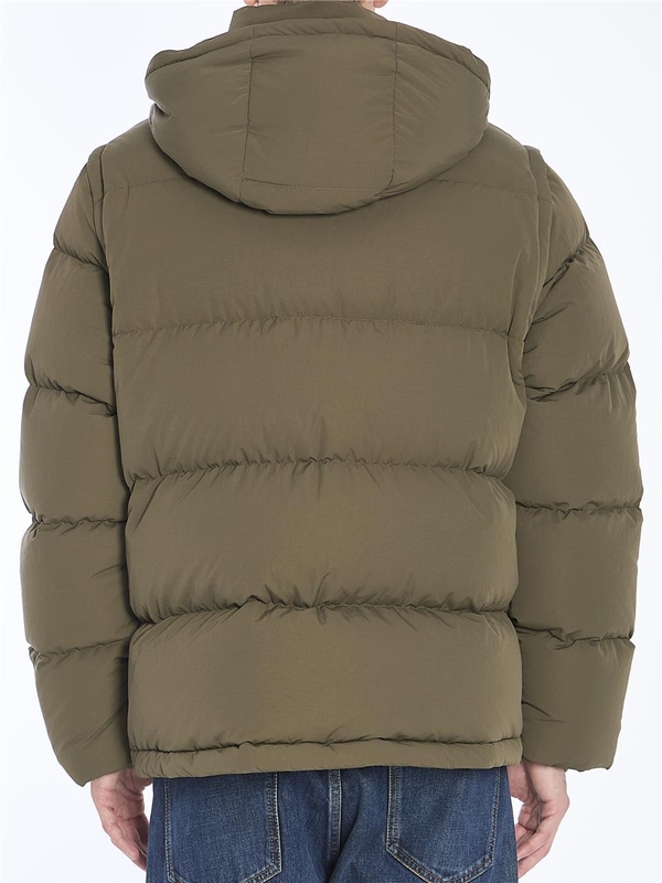 버버리 FW24 Puffer jacket in nylon 8099918_C1902 GREEN