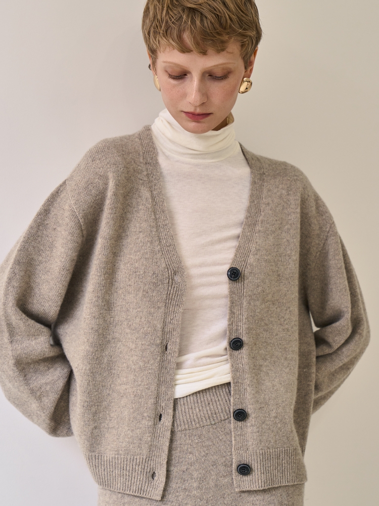 Basic Merino Wool Cardigan _ Beige