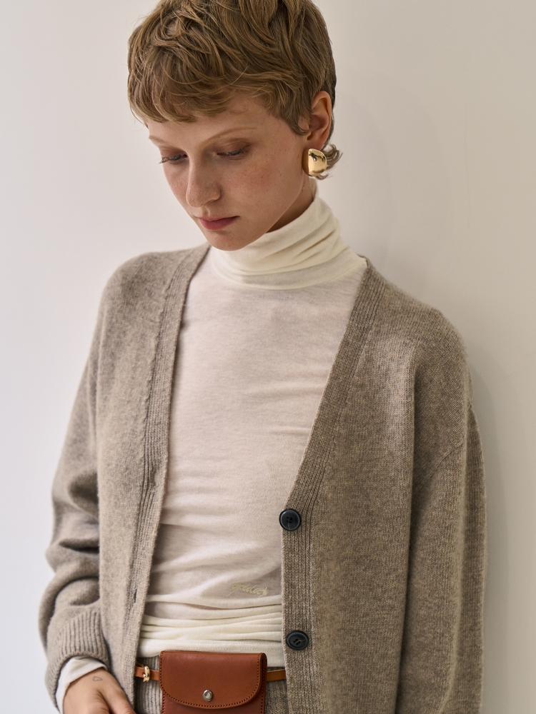 Basic Merino Wool Cardigan _ Beige