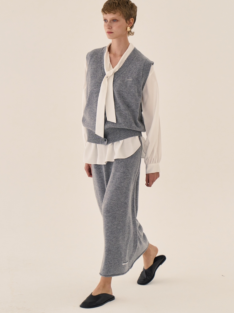 Loose Fit Knit Vest _ Gray