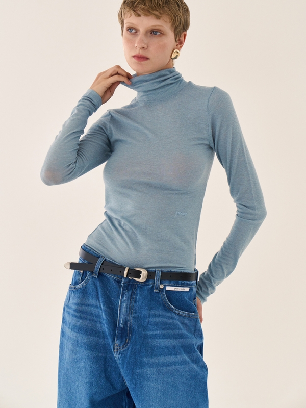 wool turtleneck top _ blue