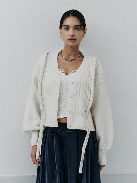 IT_V-neck heart button knit cardigan