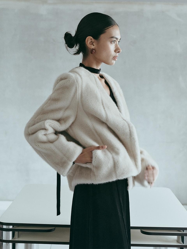 IT_Elegant soft fur jacket_IVORY