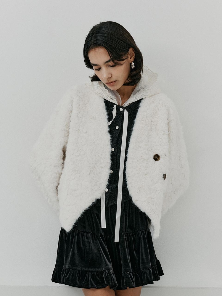 IT_Winter v-neck fur jacket_IVORY