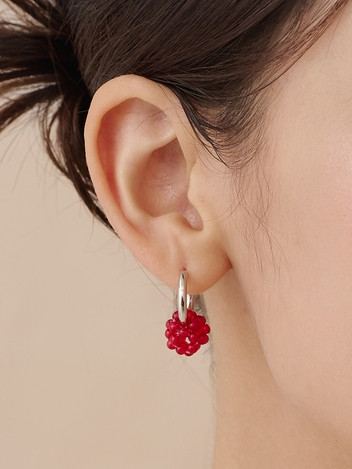 HU006 Red beads ball earrings