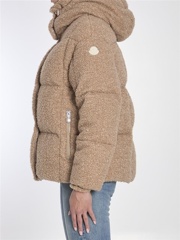 몽클레르 FW24 Paranas short down jacket 1A00163_89AQQ_26B BEIGE