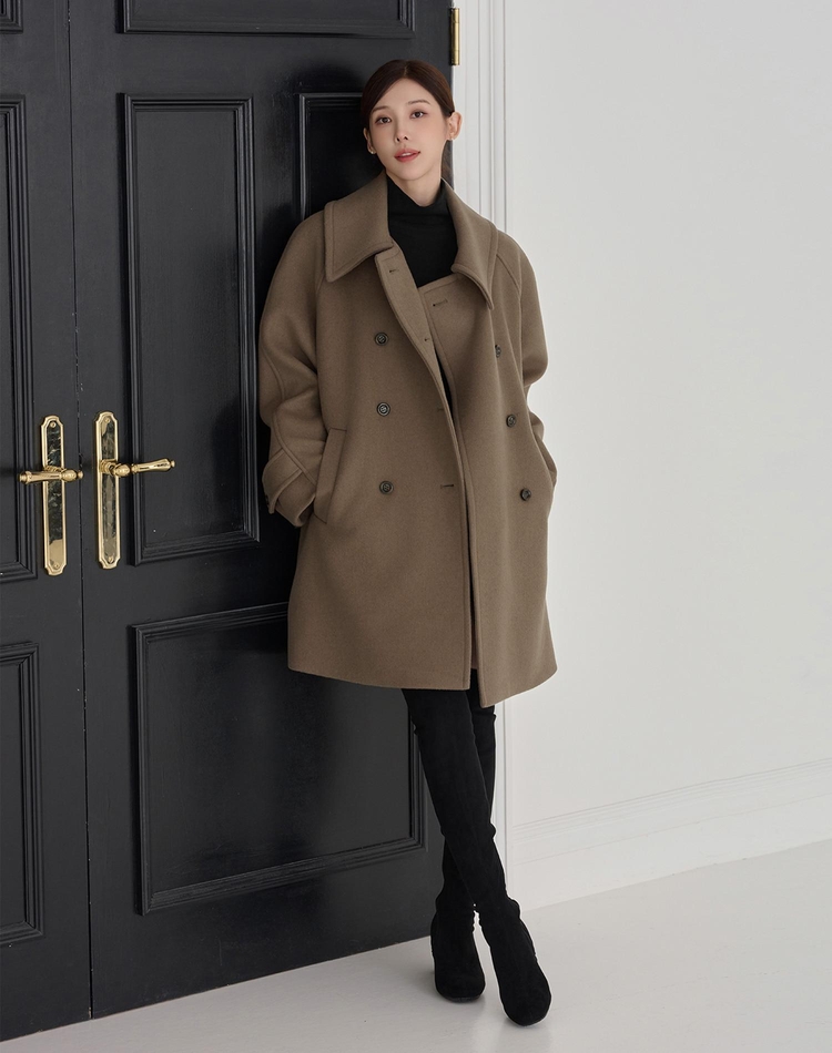 WIDE COLLAR WOOL HALF COAT COCOA 와이드 카라 울 하프 코트 코코아